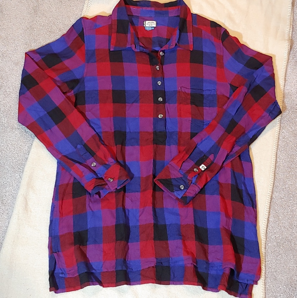 Kavu Red and Blue Plaid Button Down Shirt